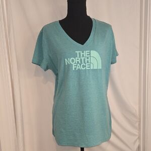 The North Face V-Neck Logo Tee in Aqua